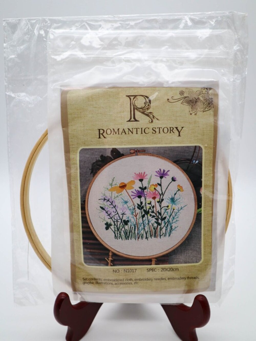 Vintage Romantic Story Counted Cross Stitch Kit N1017 Wild Flowers Wall Hanging